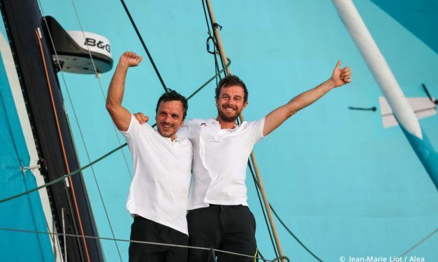 Didac Costa termina su primera Transat Jaques Vabre