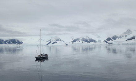 Vuelta Vertical, nuevo proyecto oceánico de Paula (Allende los Mares) y Pedro (Alegría Marineros)