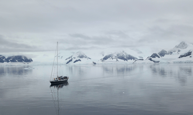 Vuelta Vertical, nuevo proyecto oceánico de Paula (Allende los Mares) y Pedro (Alegría Marineros)