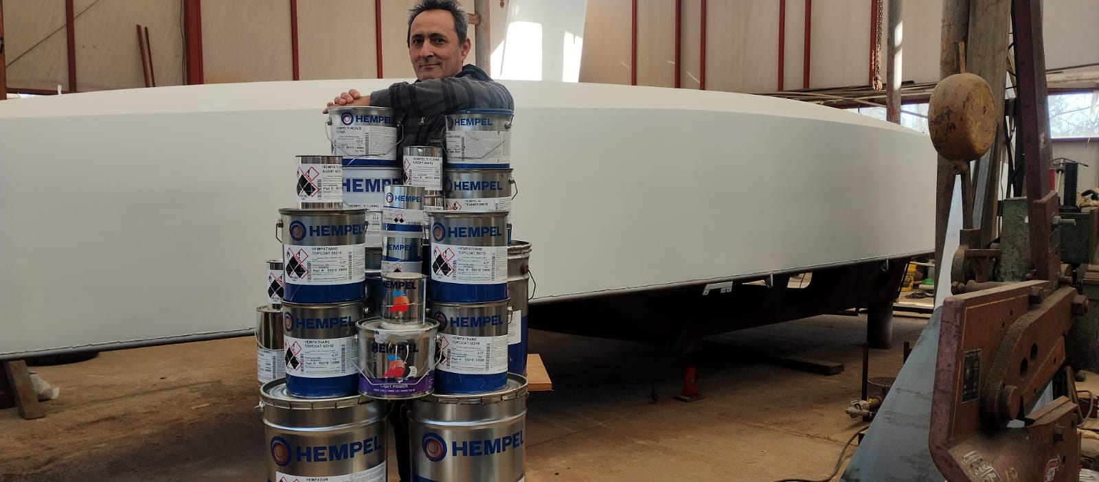 Conseguir toda la pintura fue un paso importante Conseguir toda la pintura fue un paso importante