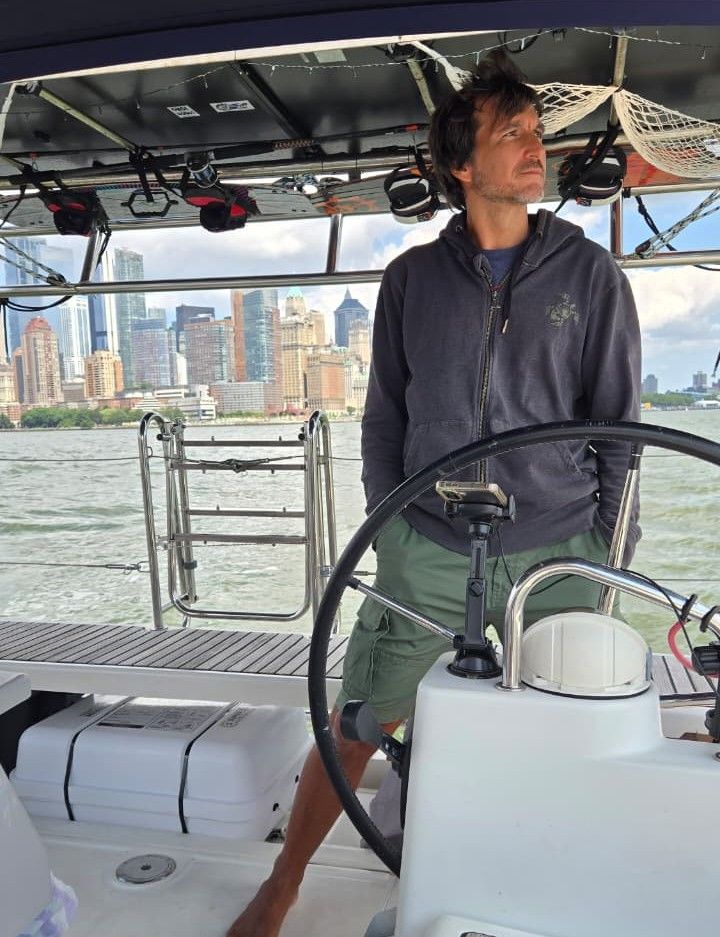 Ezequiel al timón Ezequiel al timón